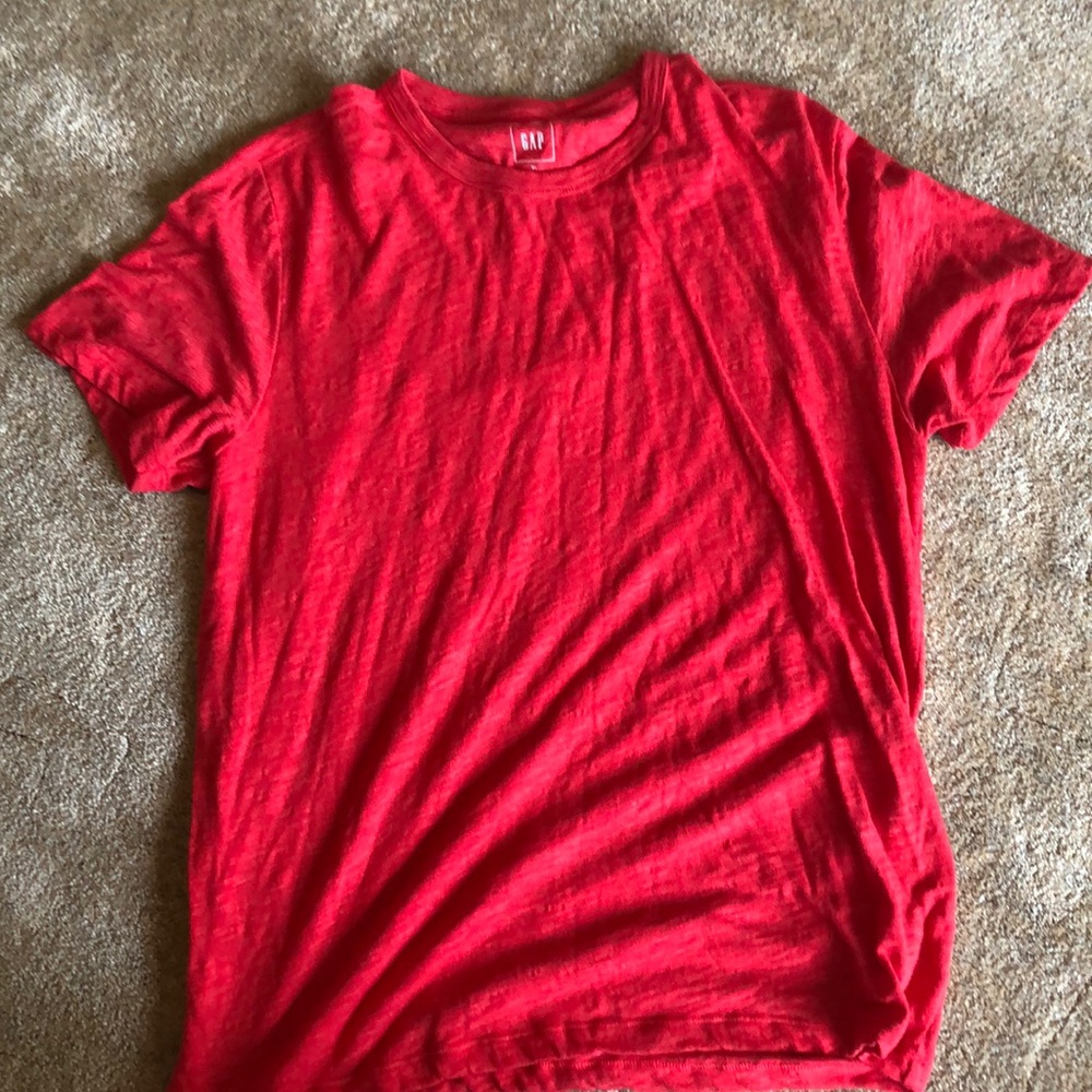 Men’s Gap T-Shirt
